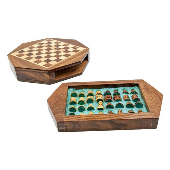 Handmade Octagon Wooden Small Chess Board (6inch) - Picture 3 of 5